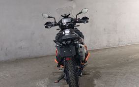 KTM 890 ADVENTURE	 2022 TS640