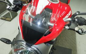 DUCATI M821スTRYプ 2015