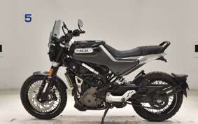 HUSQVARNA SVARTPILEN 401 2021