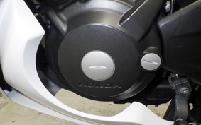 HONDA CBR250R A 2015 MC41