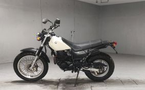YAMAHA TW225 DG09J