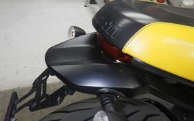 DUCATI SCRAMBLER FULL THROTTLE 2015