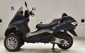 PIAGGIO MP3 250