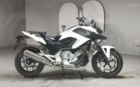 HONDA NC 700 X 2013 RC63
