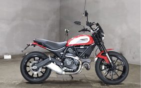 DUCATI  DUCATI  SCRAMBLER  ICON  2018 K102JA