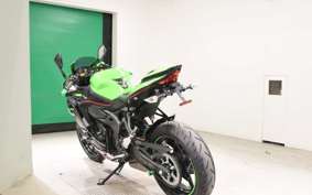 KAWASAKI ZX-25R ZX250E