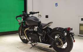 TRIUMPH BONNEVILLE BOBBER 2021