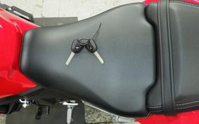 HONDA CBR650R E-Clutch 2026 RH17