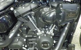 HARLEY FXLRST1920 2024