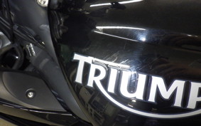 TRIUMPH DAYTONA 675 2009