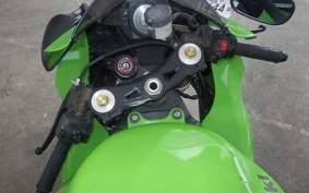 KAWASAKI ZX 10 NINJA R 2004 ZXT00C