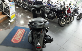 YAMAHA N-MAX SEL1J