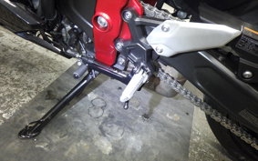 KAWASAKI ZX-25R 1999 ZX250E