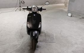 VESPA  VESPA VXL125 ..