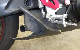 YAMAHA YZF R-3 2019 RH13J