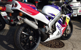 HONDA NSR250R-1 MC28