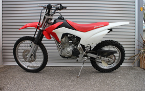 HONDA CRF125F JE03