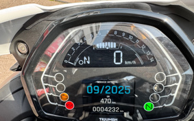 TRIUMPH TRIUMPH STREET TRIPLE R 2023 HDA604