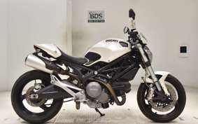 DUCATI DUCATI M696