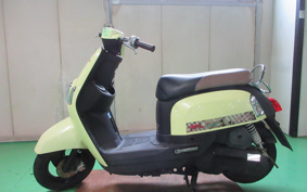 YAMAHA CUXI 100 FI C1DW