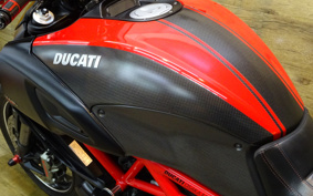 DUCATI DIAVEL Carbon 2014 G105J