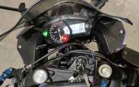 YAMAHA YZF R-3 2018 RH13J