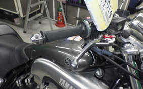 YAMAHA VMAX 2001