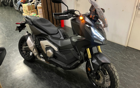HONDA X-ADV 750 2024 RH10