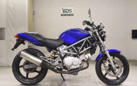 HONDA VTR 250 2023 MC33