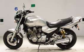 YAMAHA XJR1300 2002 RP03J