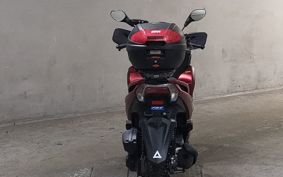 YAMAHA TRICITY 125 SE82J