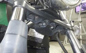 YAMAHA XVS1300CA STRIKER 2013