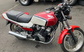HONDA CBX550 PC04