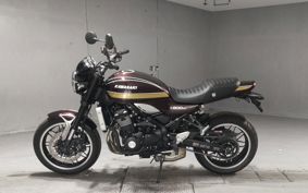 KAWASAKI Z900RS 2025 ZR900C