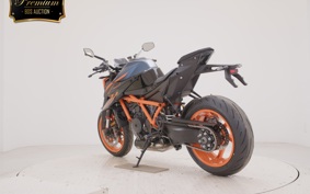 KTM 1290 SUPER DUKE R