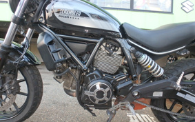 DUCATI SCRAMBLER SIXTY2 2021 KA00
