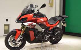 BMW S1000XR 2020
