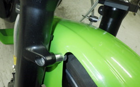 KAWASAKI ZRX400 2001 ZR400E