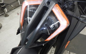 KTM 1290 SUPER DUKE R 2021
