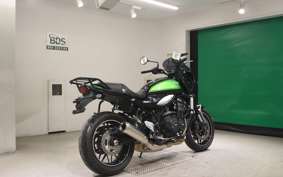 KAWASAKI Z900RS 2025 ZR900K