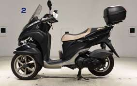 YAMAHA TRICITY 125 SE82J