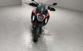 KTM 1290 SUPER  DUKE GT V6940