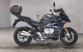 BMW S1000XR 2017 0D03