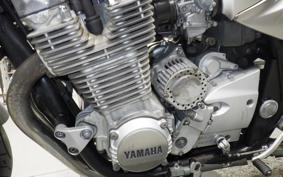 YAMAHA XJR1300 2002 RP03J