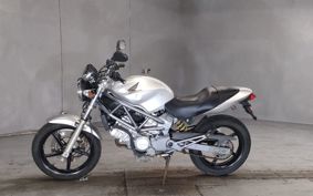 HONDA VTR 250 MC33