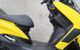 YAMAHA MAJESTYS SG52J