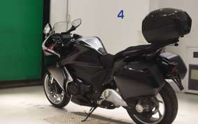 HONDA VFR1200F 2015 SC63