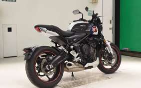 TRIUMPH TRIDENT 660 2024