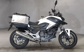 HONDA NC750X RC72