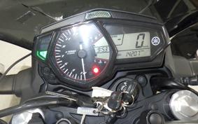 YAMAHA MT-25